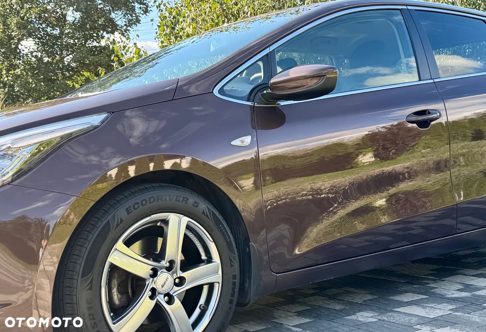 Kia Ceed Cee'd 1.6 GDI Business Line - 11