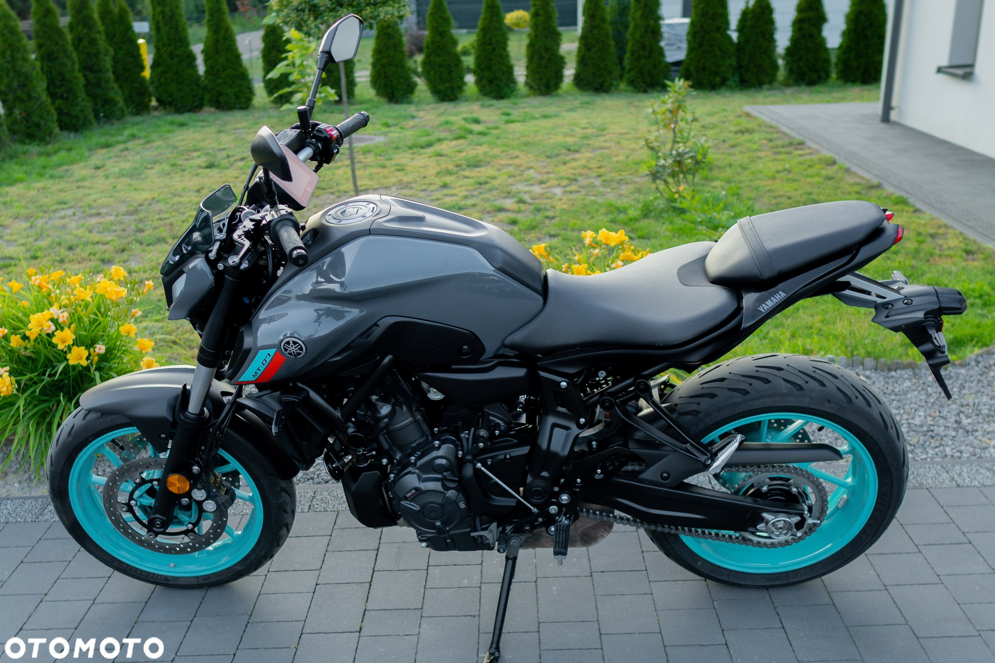 Yamaha MT - 7