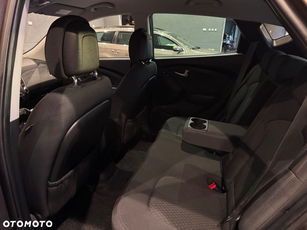 Hyundai ix35 1.6 2WD Fifa World Cup Edition - 15