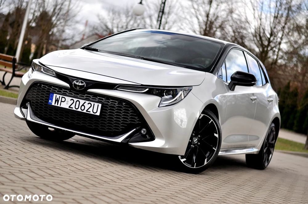 Toyota Corolla 2.0 Hybrid GR Sport - 12