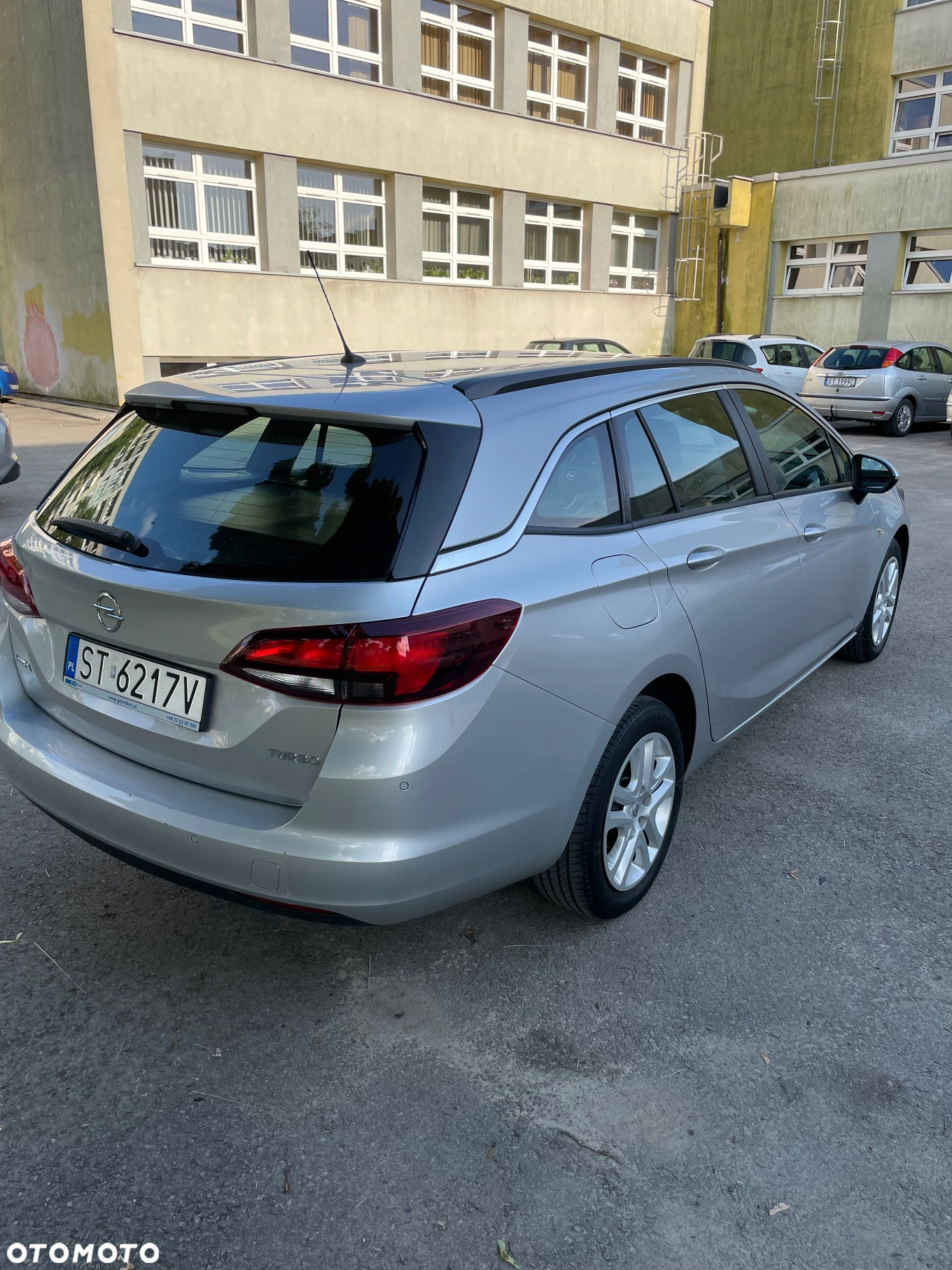 Opel Astra V 1.4 T Enjoy - 4