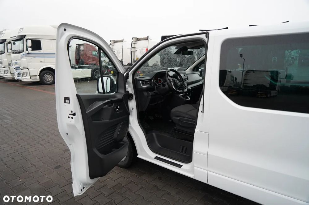 Renault TRAFIC III / BUS / 9 MIEJSC / PIERWSZY WŁAŚCICIEL / POLSKI SALON / 2022 ROK / - 21