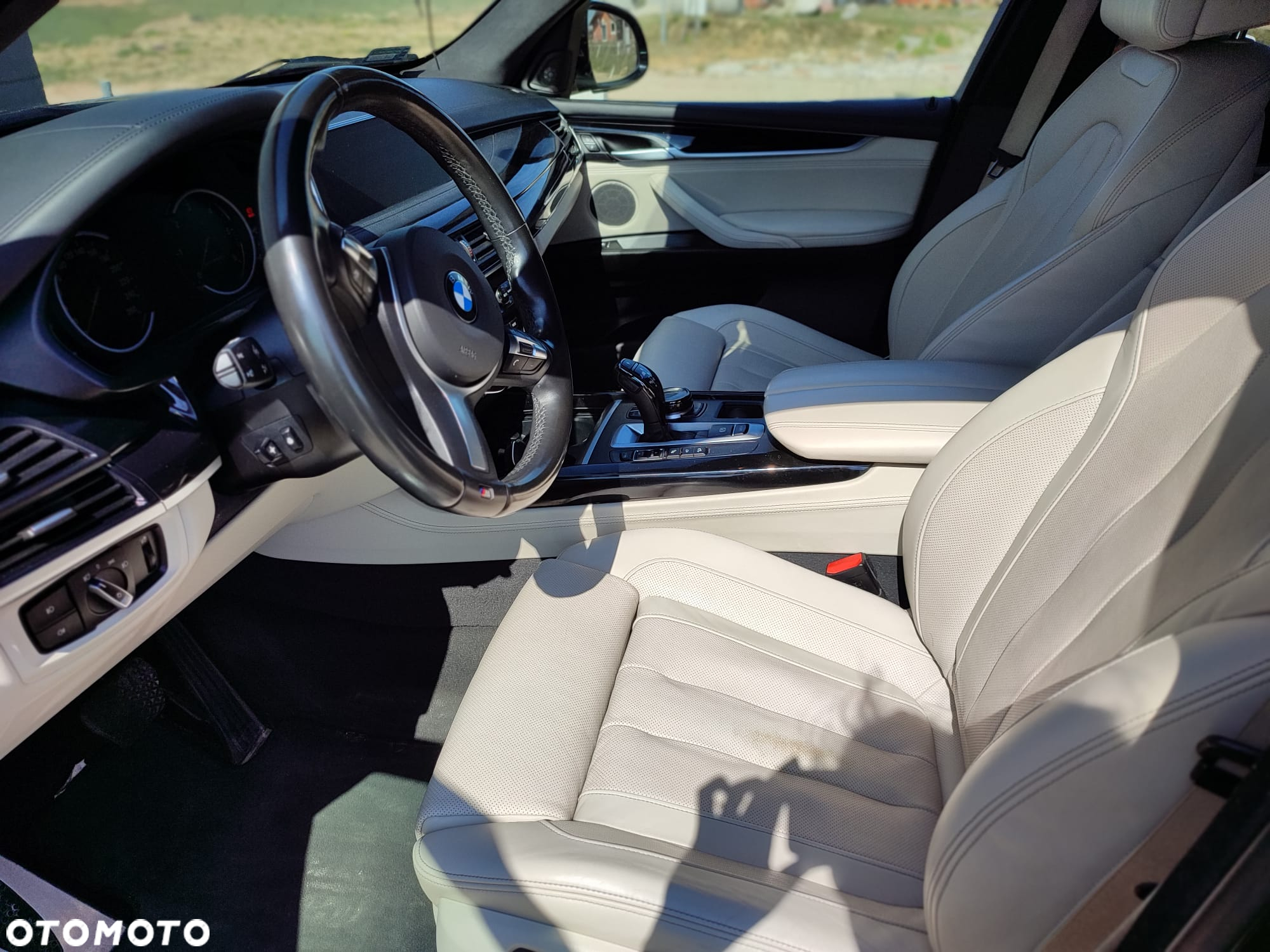 BMW X5 M M50d - 16