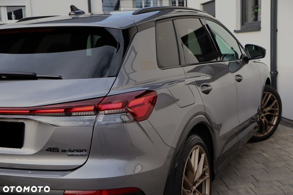 Audi Q4 e-tron 45 82kWh Quattro S Line Edition - 16