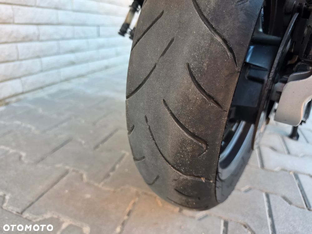 Yamaha X-max - 13