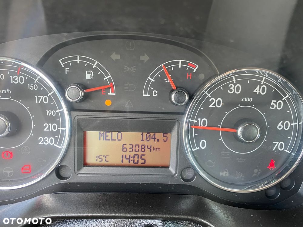 Fiat Grande Punto 1.2 8V Actual - 9