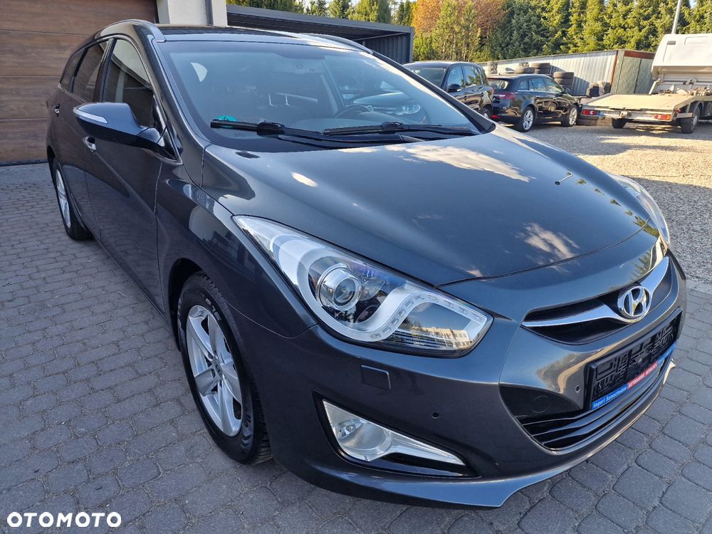 Hyundai i40 i40cw 1.6 Fifa World Cup Edition - 12