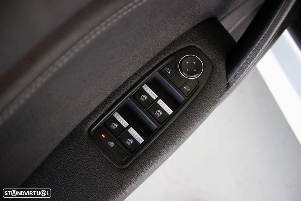 Renault Captur 1.0 TCe Exclusive - 12