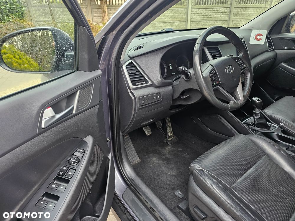 Hyundai Tucson blue 1.7 CRDi 2WD Advantage - 13