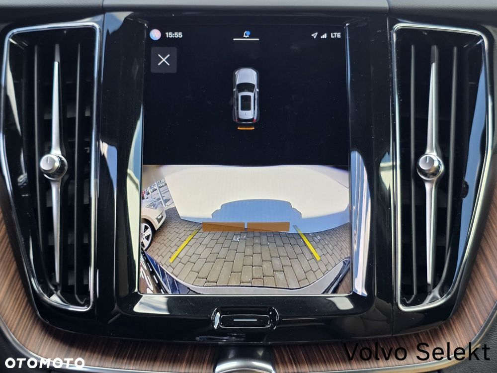 Volvo XC 60 - 32
