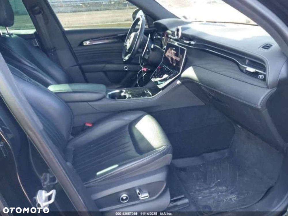 Maserati Grecale Trofeo - 11