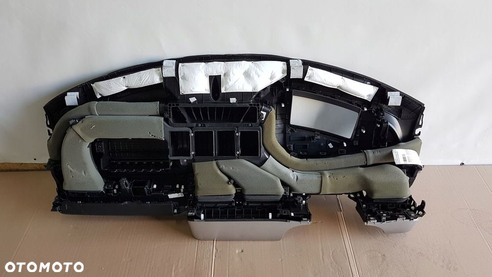 DESKA ROZDZIELCZA KONSOLA HYUNDAI IONIQ 5 HEAD UP - 11