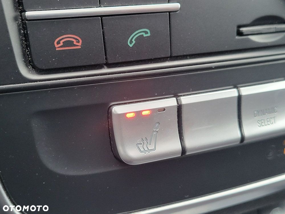 Mercedes-Benz CLA - 28