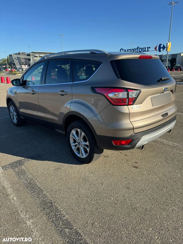 Ford Kuga 2.0 TDCi 4WD Powershift Titanium - 5