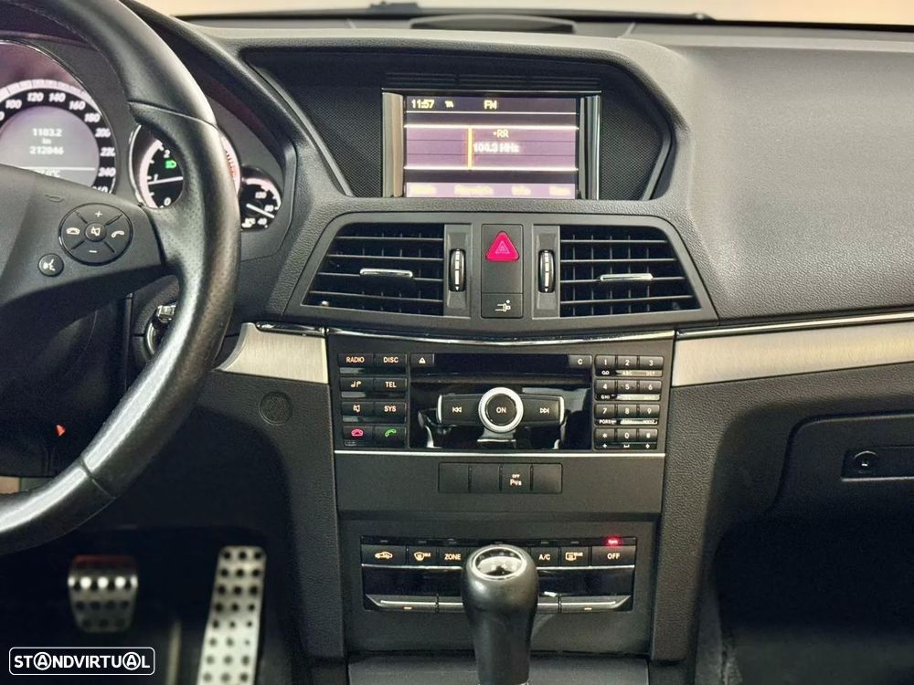 Mercedes-Benz E 220 CDi BlueEfficiency - 32