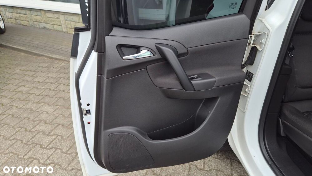 Opel Meriva - 17