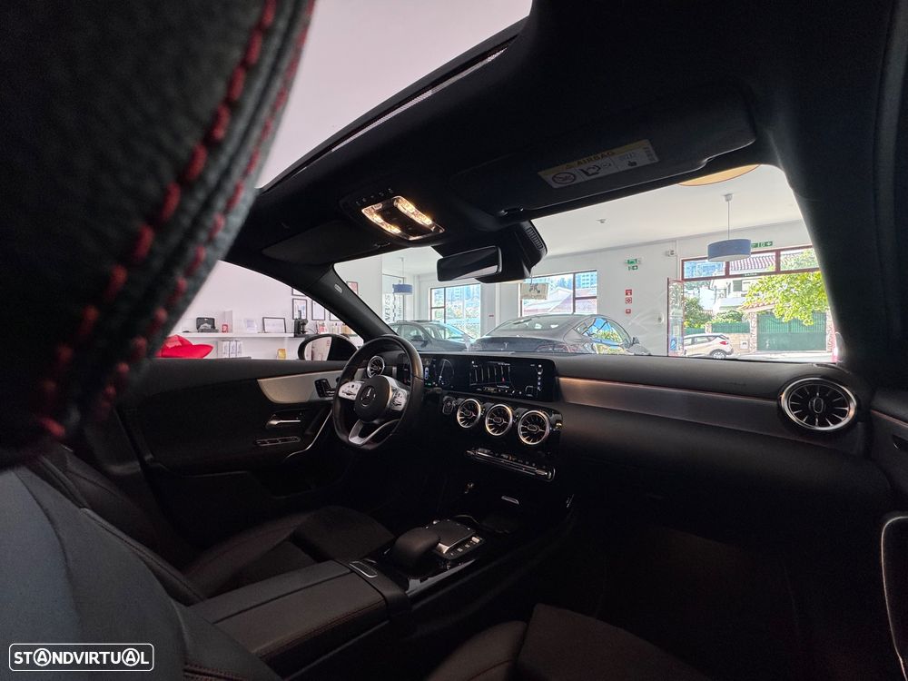 Mercedes-Benz A 250 e AMG Line - 22