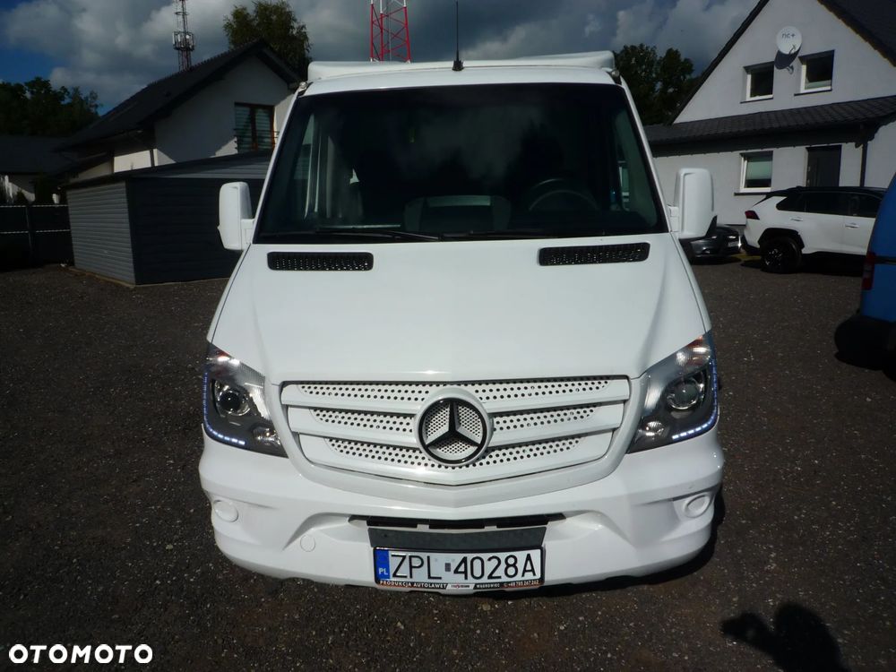 Mercedes-Benz Sprinter - 7