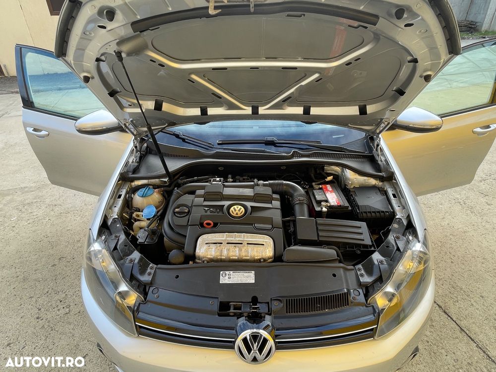 Volkswagen Golf - 12
