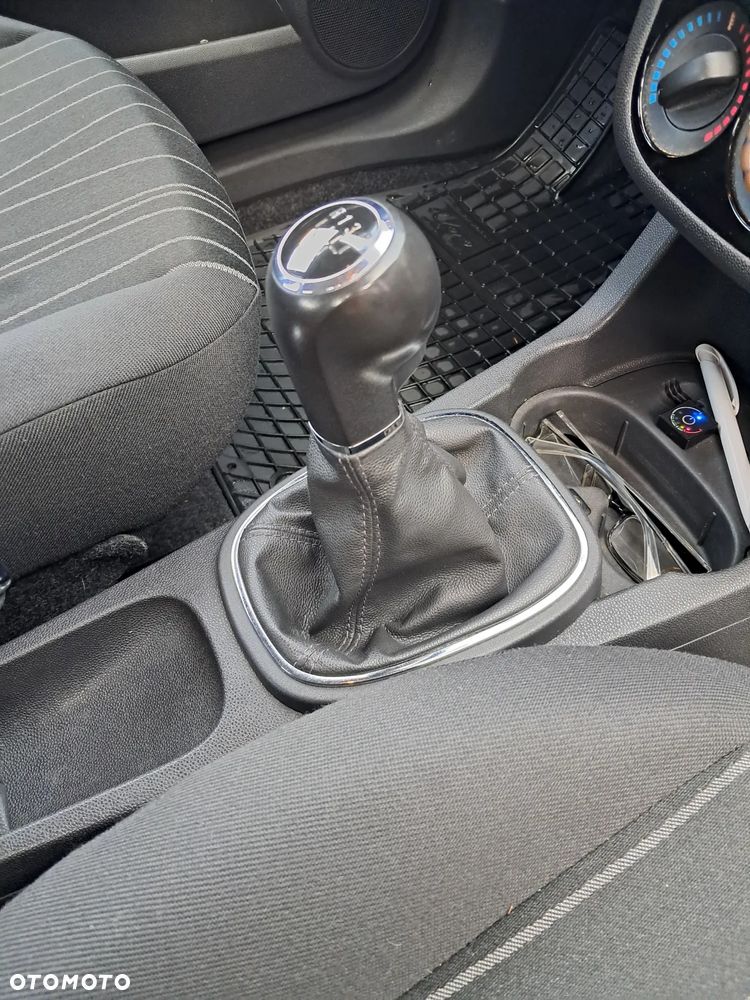 Opel Corsa - 11