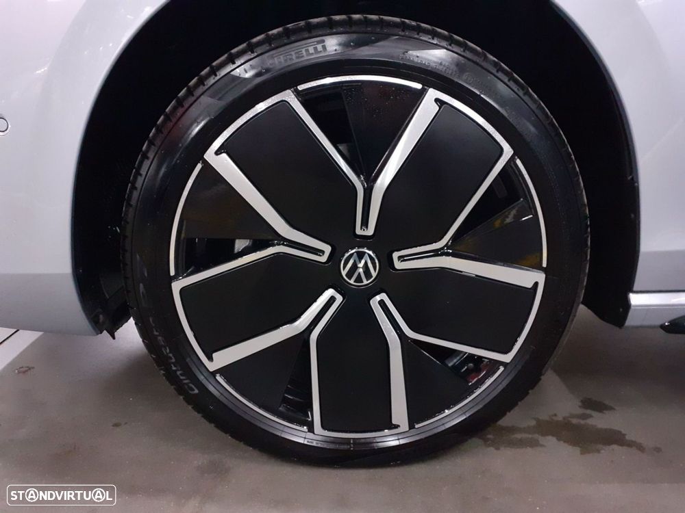 VW Passat Variant 1.5 TSI eHybrid R-Line DSG - 25