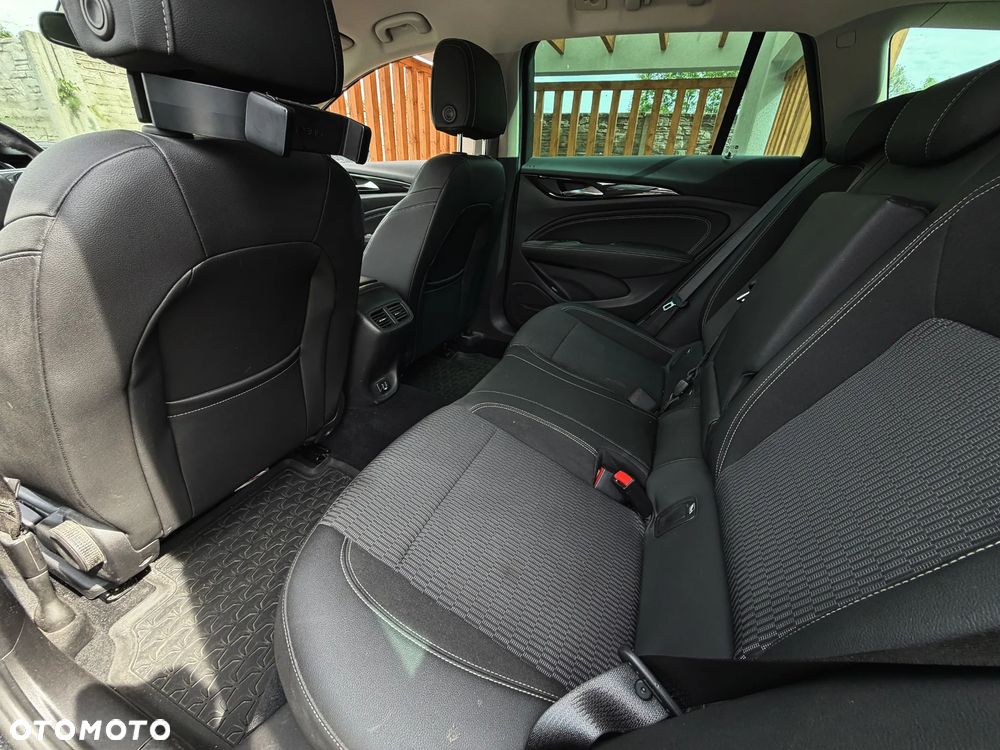 Opel Insignia 2.0 Direct Inj Trb 4x4 Business Innovation - 12