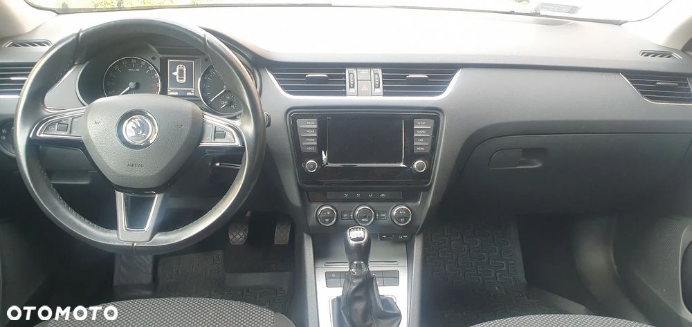 Skoda Octavia 1.6 TDI Ambition - 8
