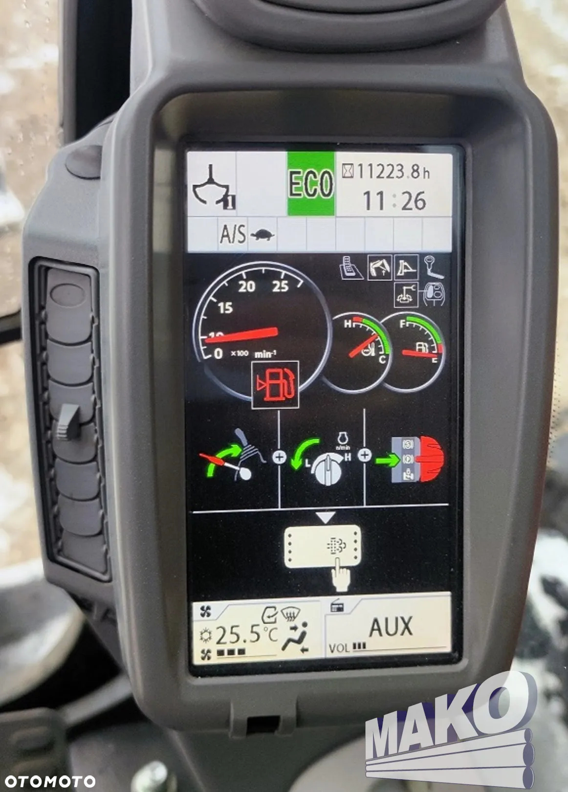 Hitachi ZX 140 - 12