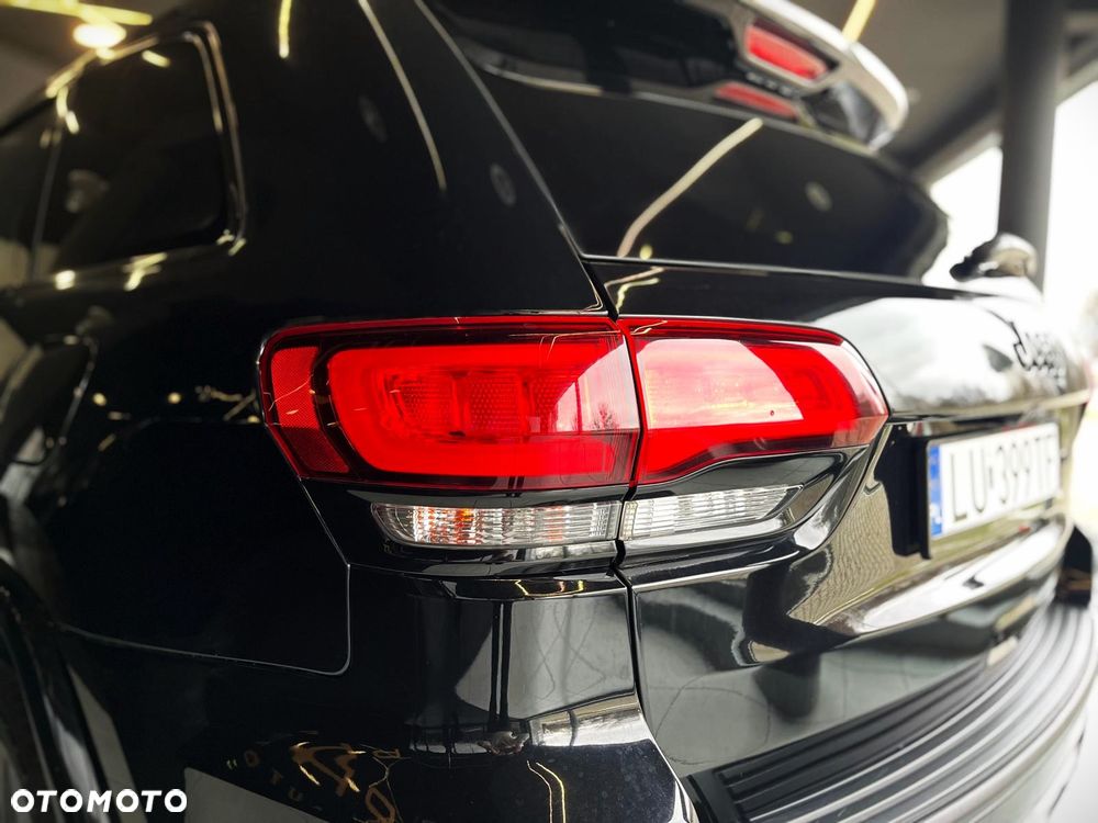 Jeep Grand Cherokee - 8