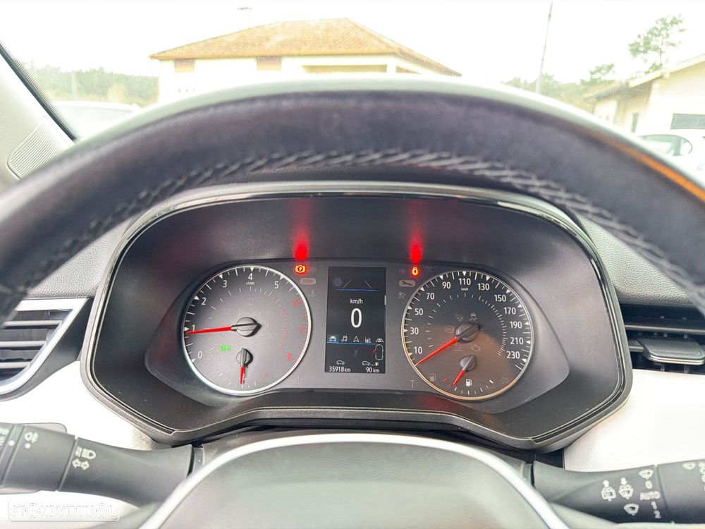 Renault Clio 1.0 TCe Evolution - 25