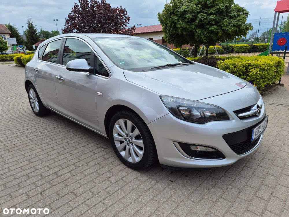 Opel Astra 1.4 Turbo - 1