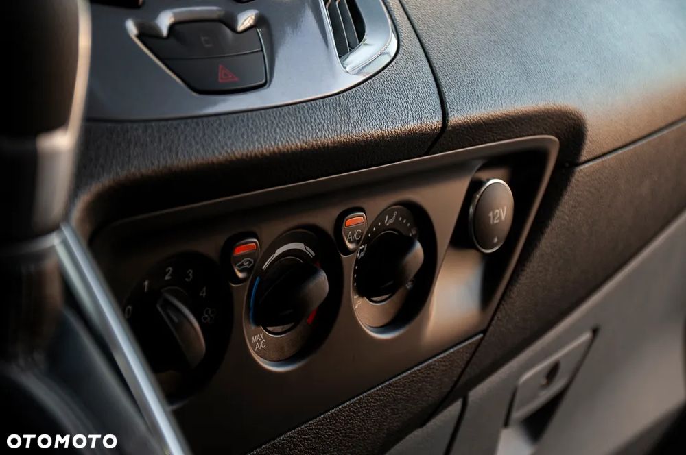 Ford Tourneo Custom 310 L1H1 VA Autm Titanium Business Edition - 17