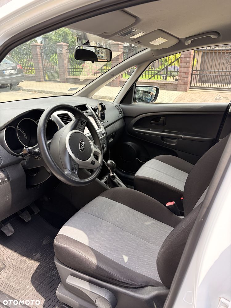 Kia Venga 1.4 M - 9