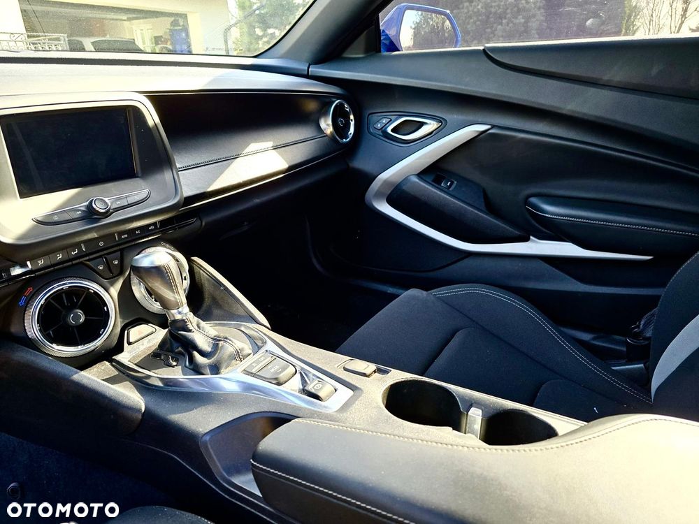 Chevrolet Camaro - 4