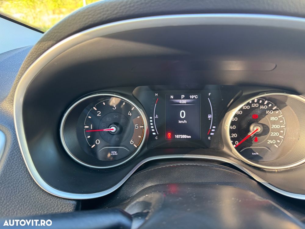 Jeep Compass 2.0 M-Jet 4x4 AT Longitude - 15