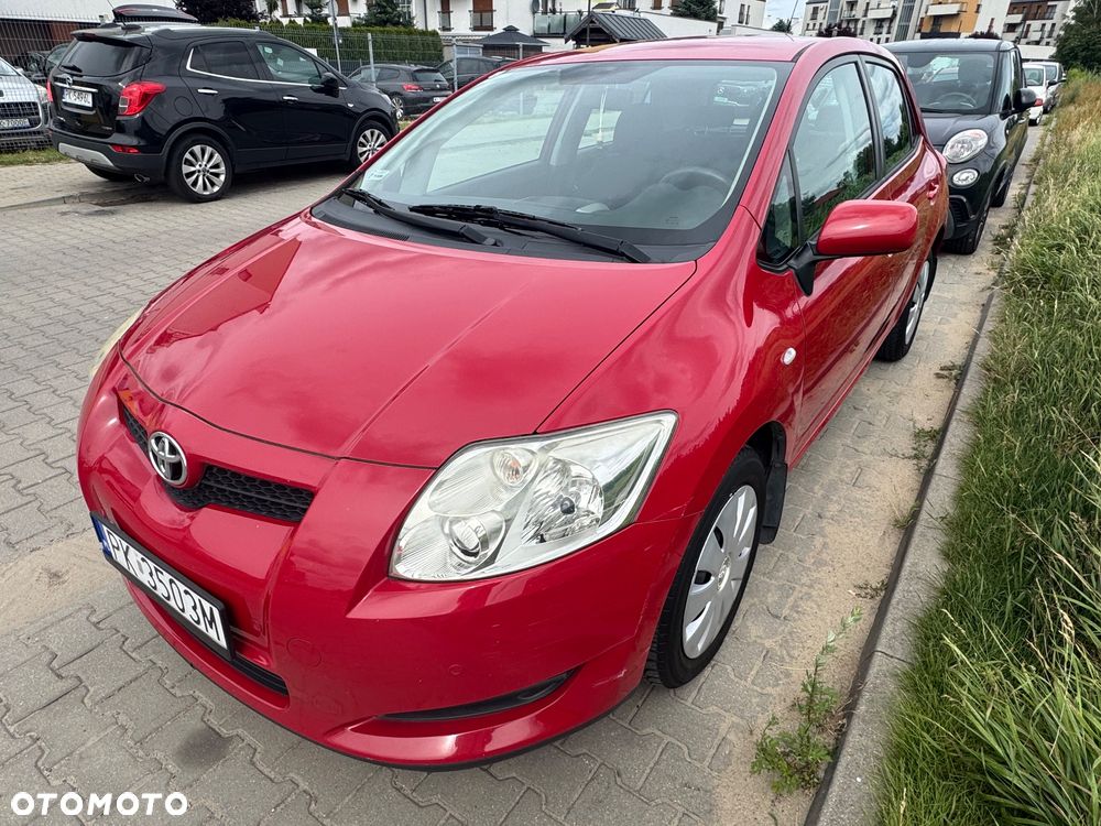 Toyota Auris - 4