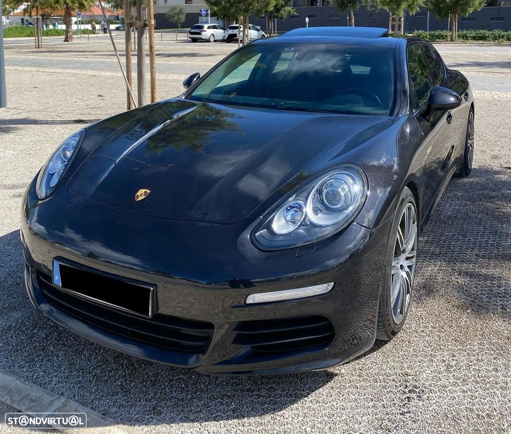 Porsche Panamera S E-Hybrid - 1