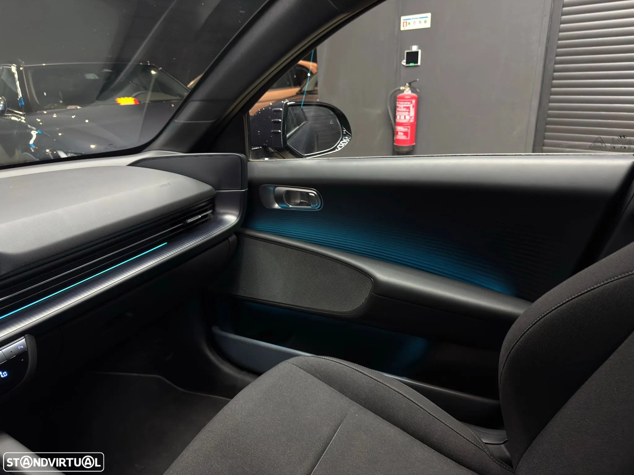 Hyundai Ioniq 6 77 kWh Premium - 28