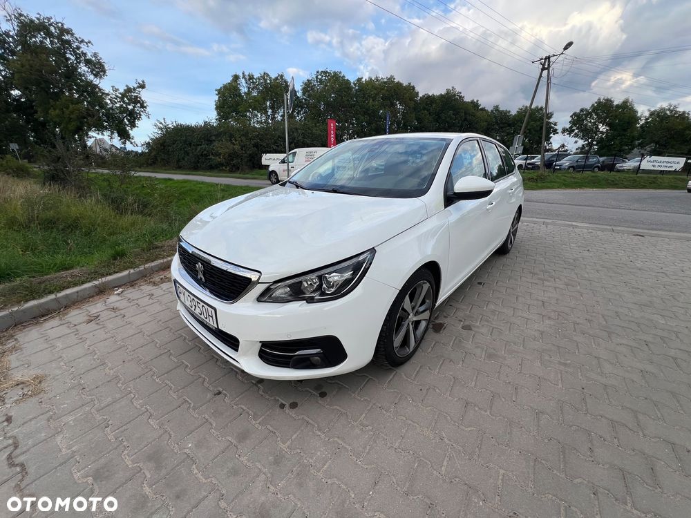 Peugeot 308 2021 photo 4