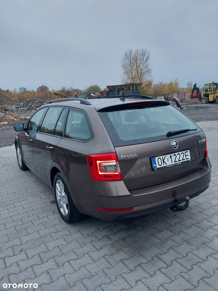 Skoda Octavia 1.6 TDI SCR Active - 7