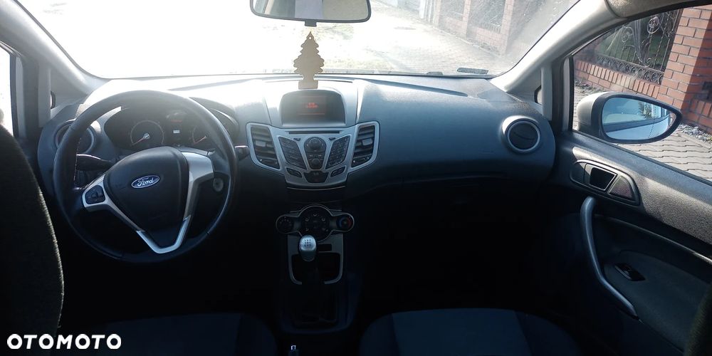Ford Fiesta - 6