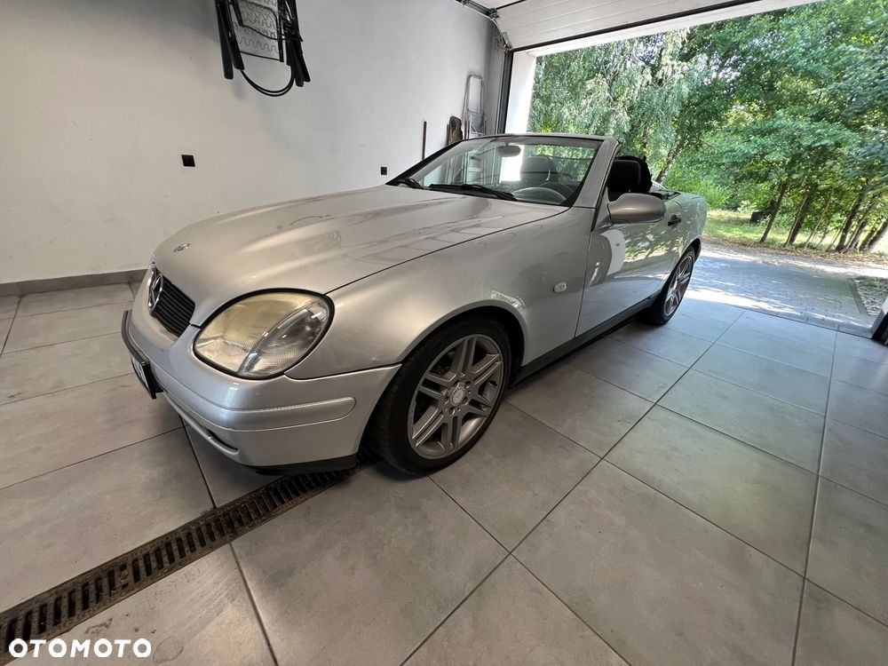 Mercedes-Benz SLK 200 - 3