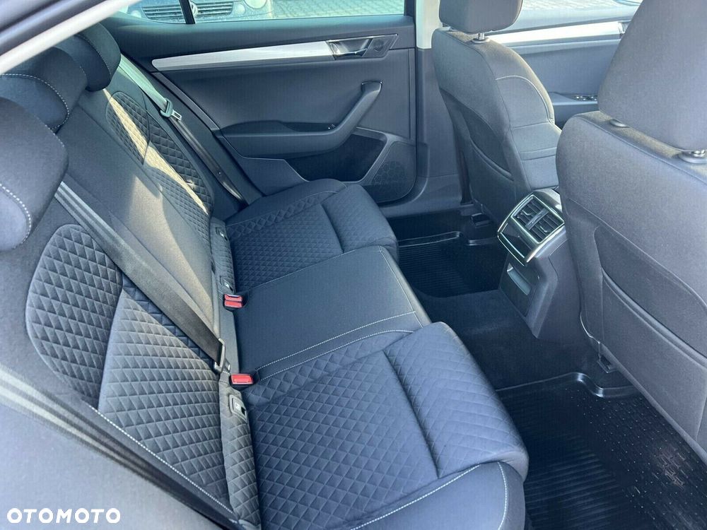 Skoda Superb - 14