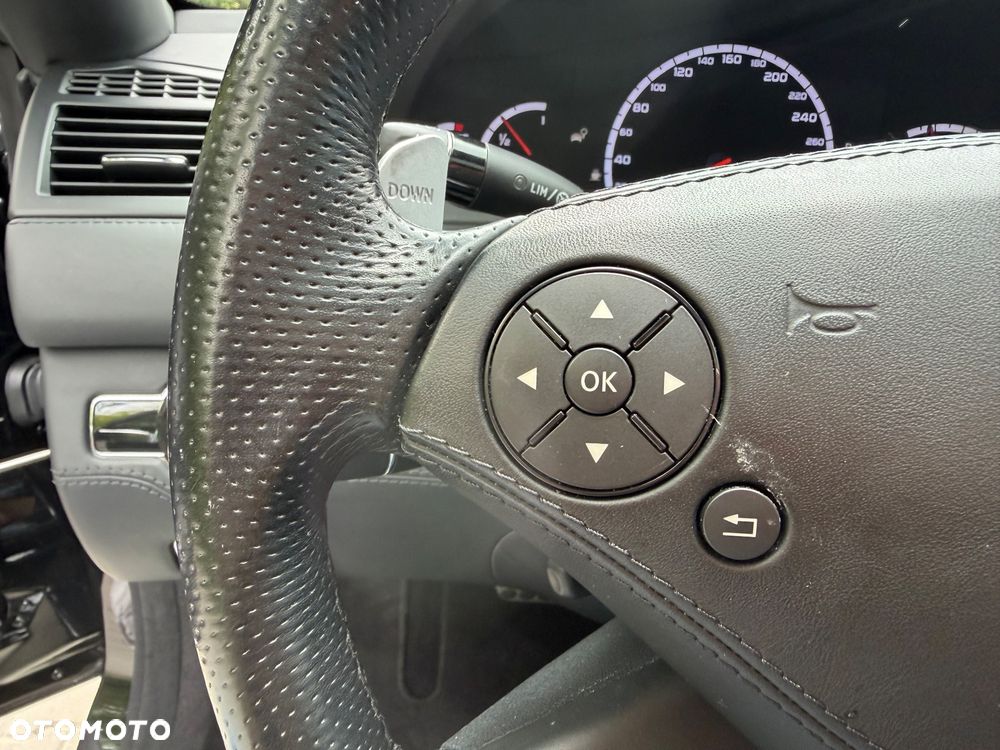Mercedes-Benz CL 63 AMG 7G-TRONIC - 28