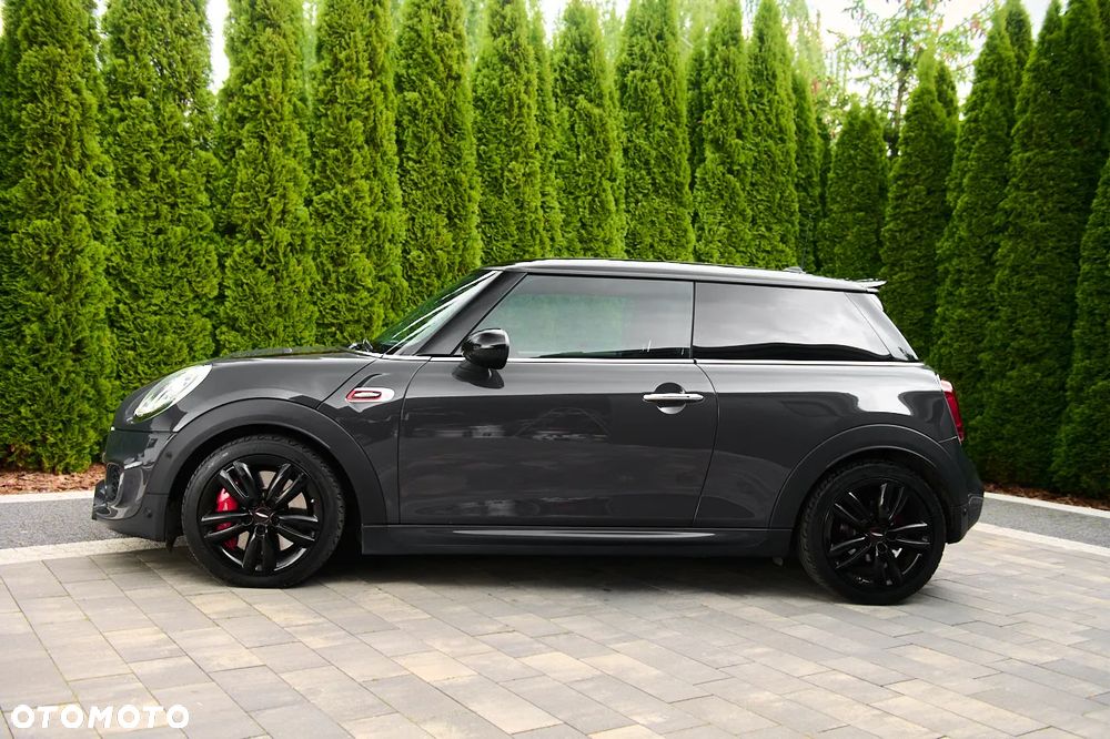 MINI John Cooper Works - 7