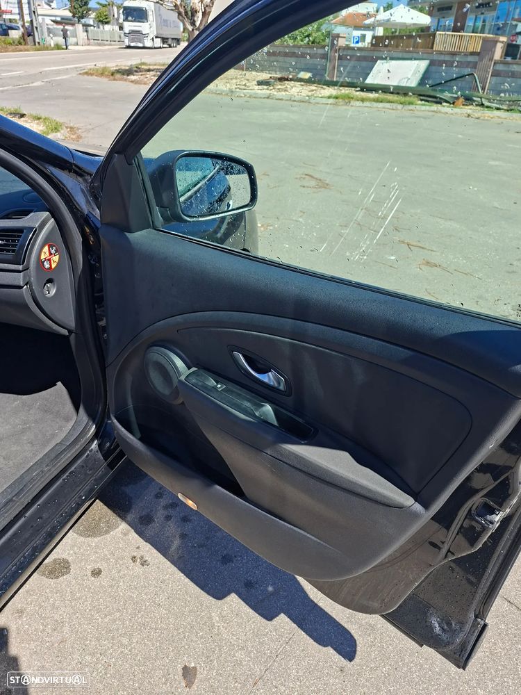 Renault Mégane Sport Tourer dCi 90 FAP Expression - 12