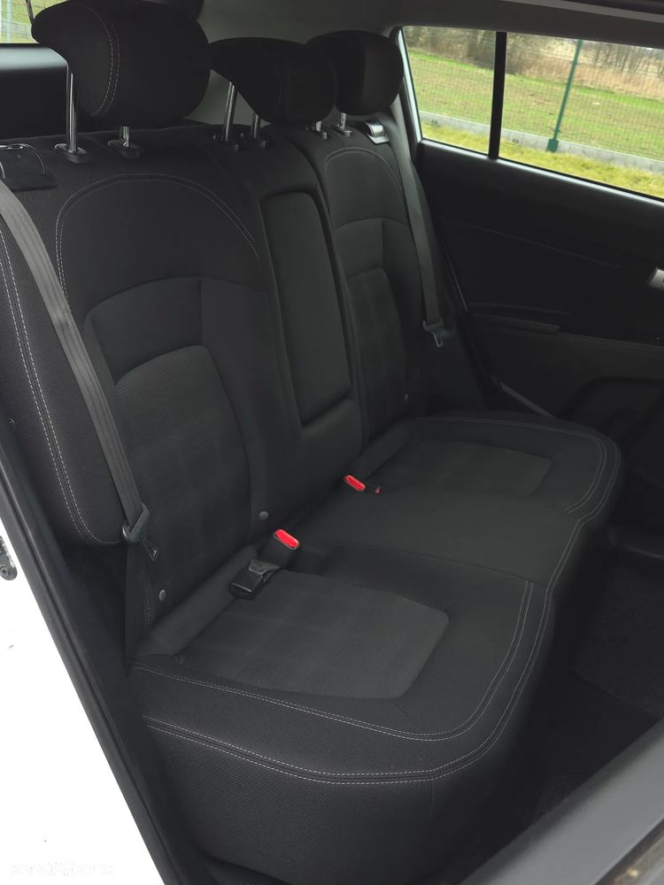 Kia Sportage 1.6 GDI 2WD Vision - 17