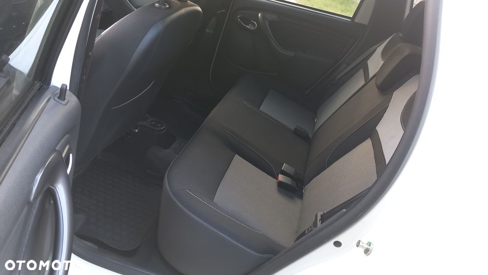 Dacia Duster 1.6 SCe Prestige - 15