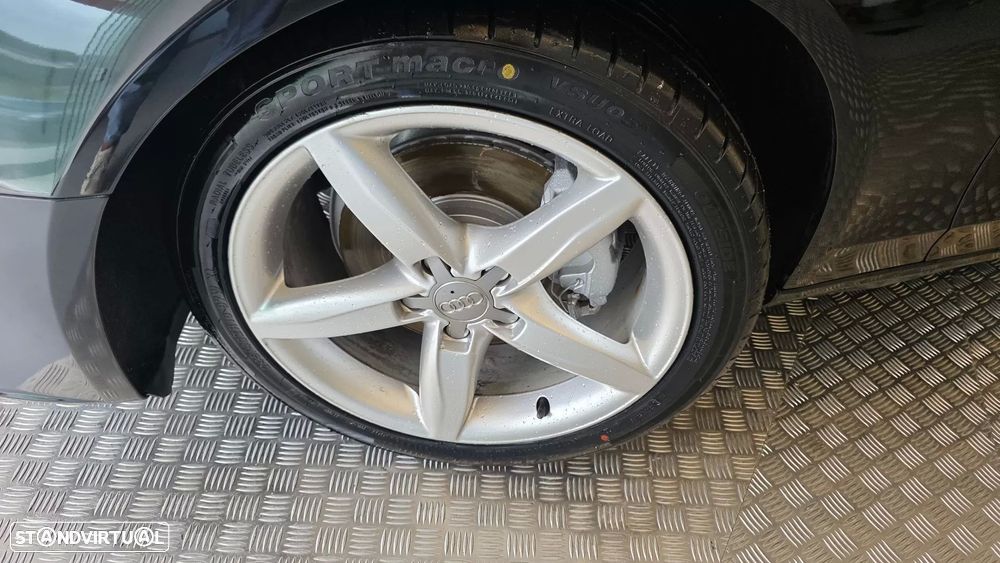 Audi A4 2.0 TDI Sport - 26