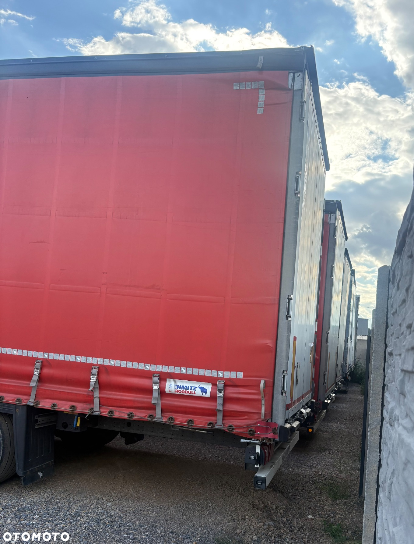 Schmitz Cargobull Mega Oś Podnoszona Idealny Stan - 5